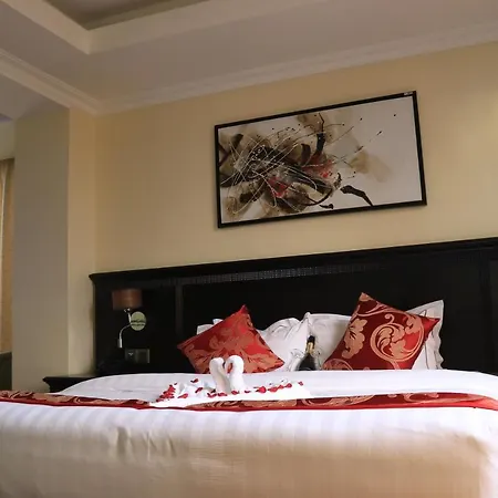 The White Rhino Hotel Nyeri Exterior foto