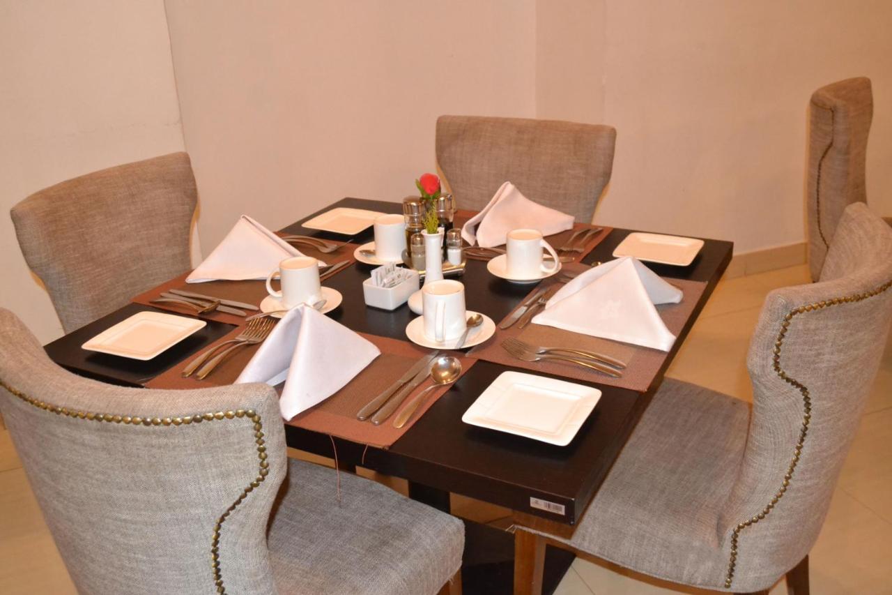 Hotel The White Rhino Nyeri